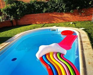 Piscina de Casa o xalet en venda en Aranjuez amb Aire condicionat i Terrassa