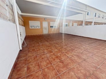 Maison mitoyenne à vendre à Paseo Maritimo