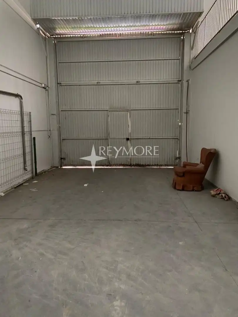 Local comercial de lloguer a Periurbano Este - Campiña, imagen 13