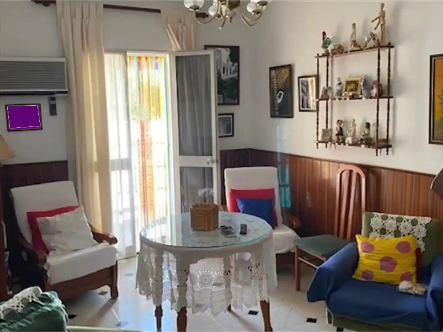 Sala d'estar de Casa o xalet en venda en Dos Hermanas amb Aire condicionat, Traster i Moblat