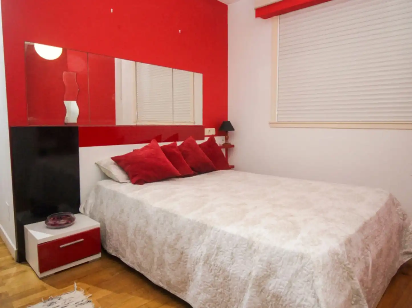 Habitación de Piso en venta en Betanzos con Calefacción, Parquet y Amueblado