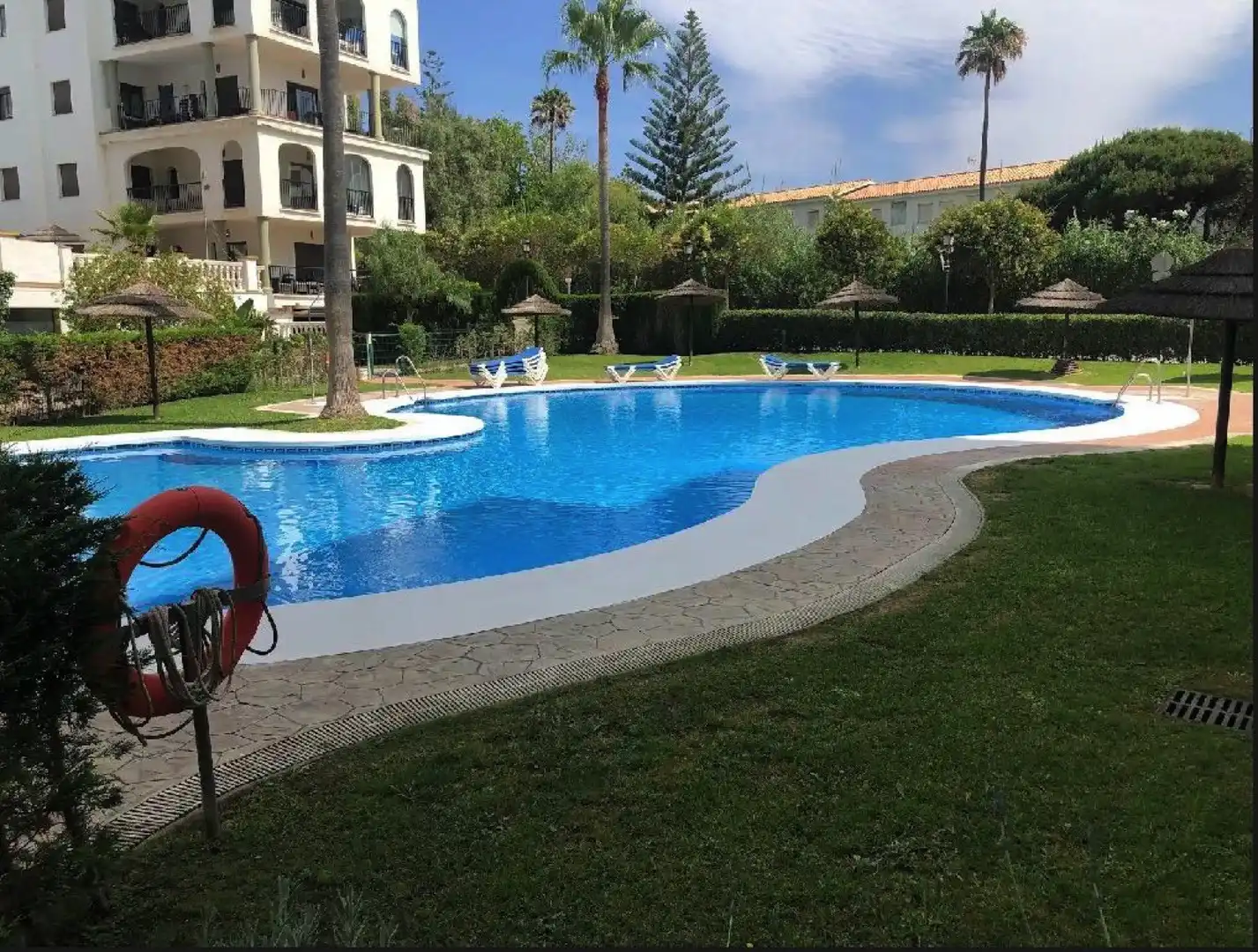 Apartamento en venta en Puerto de la Duquesa