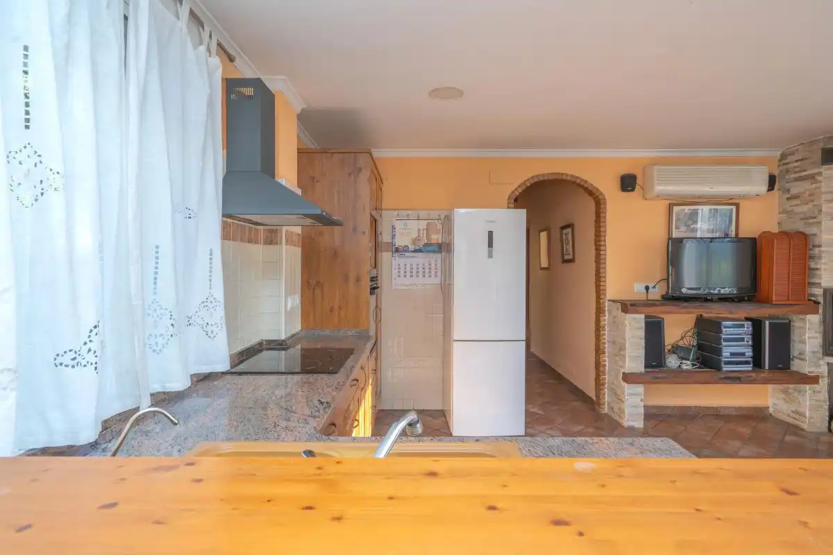 Cocina de Casa o chalet en venta en La Vall de Gallinera con Aire acondicionado, Calefacción y Jardín privado