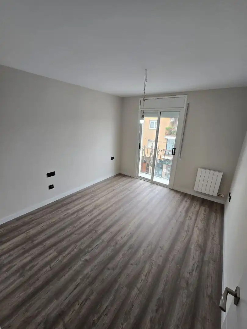 Bedroom of Flat for sale in Esparreguera