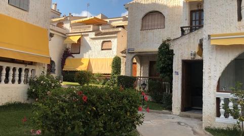 Foto 3 de Casa adosada de lloguer a Avenida Santiago Bernabéu, 46, Calas Santiago Bernabéu, Alicante