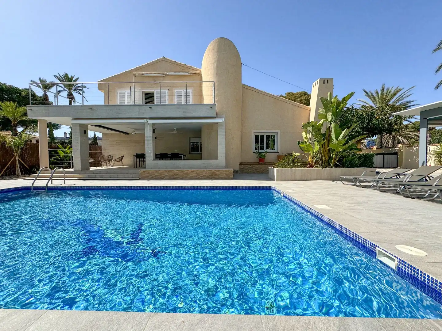 Swimming pool of Houses for rent in Orihuela  with Air Conditioner, Heating and Private garden