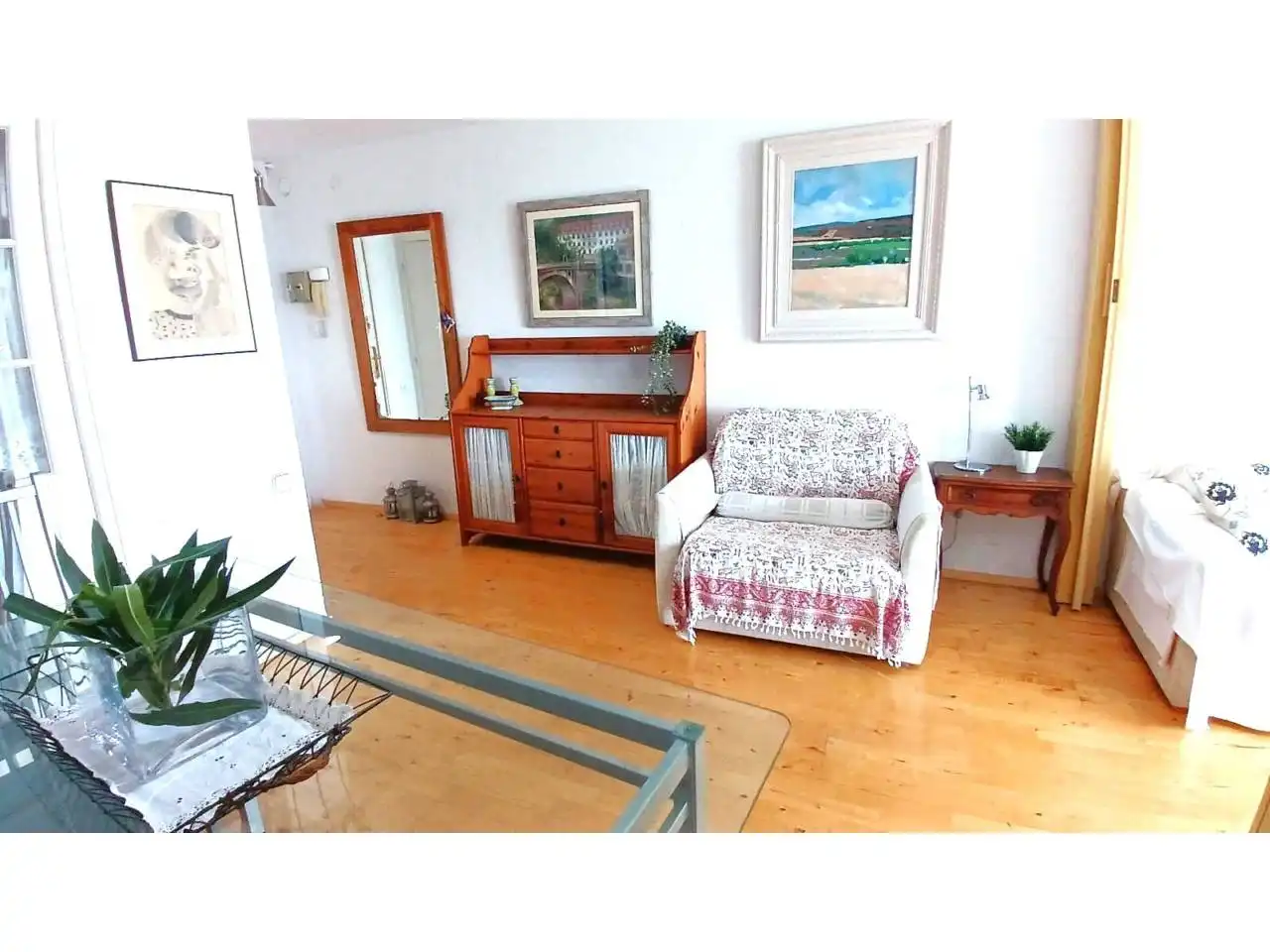 Sala d'estar de Apartament de lloguer en Cambrils amb Aire condicionat, Parquet i Terrassa