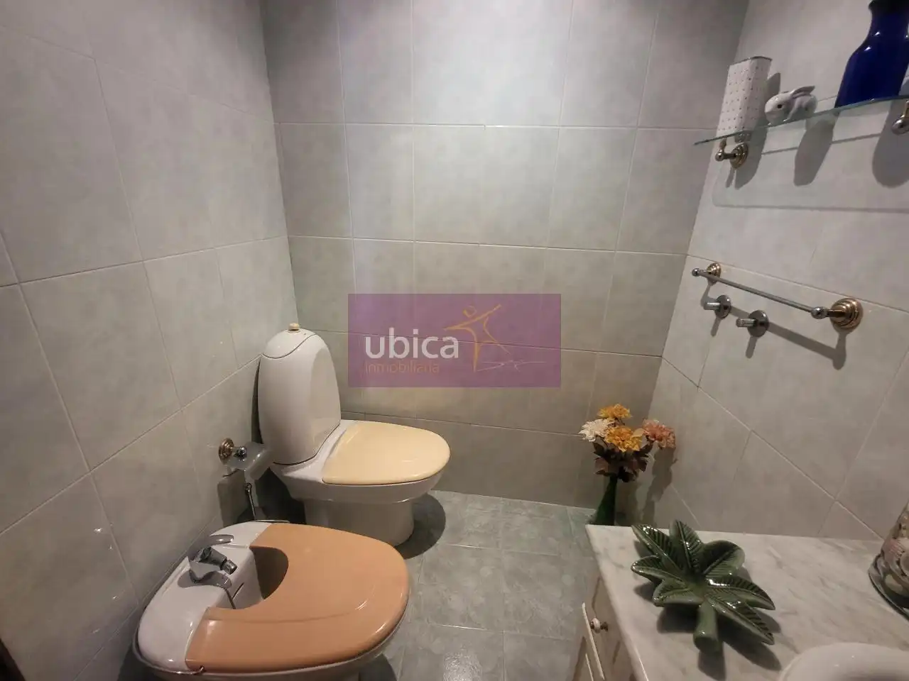 Bathroom of Detached homes for sale in Vigo   with Parquet flooring and Terrace