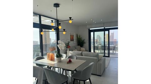 Amplio Piso con Gran Terraza y Vistas al Mar  Zona Poniente, Benidorm