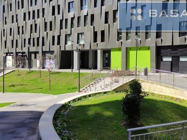 Local comercial en venta en Begoña - Santutxu