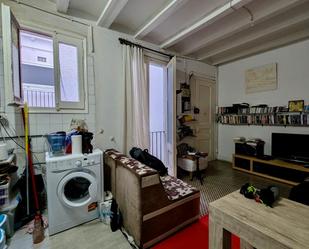 Living room of Flat for sale in  Barcelona Capital  with Balcony