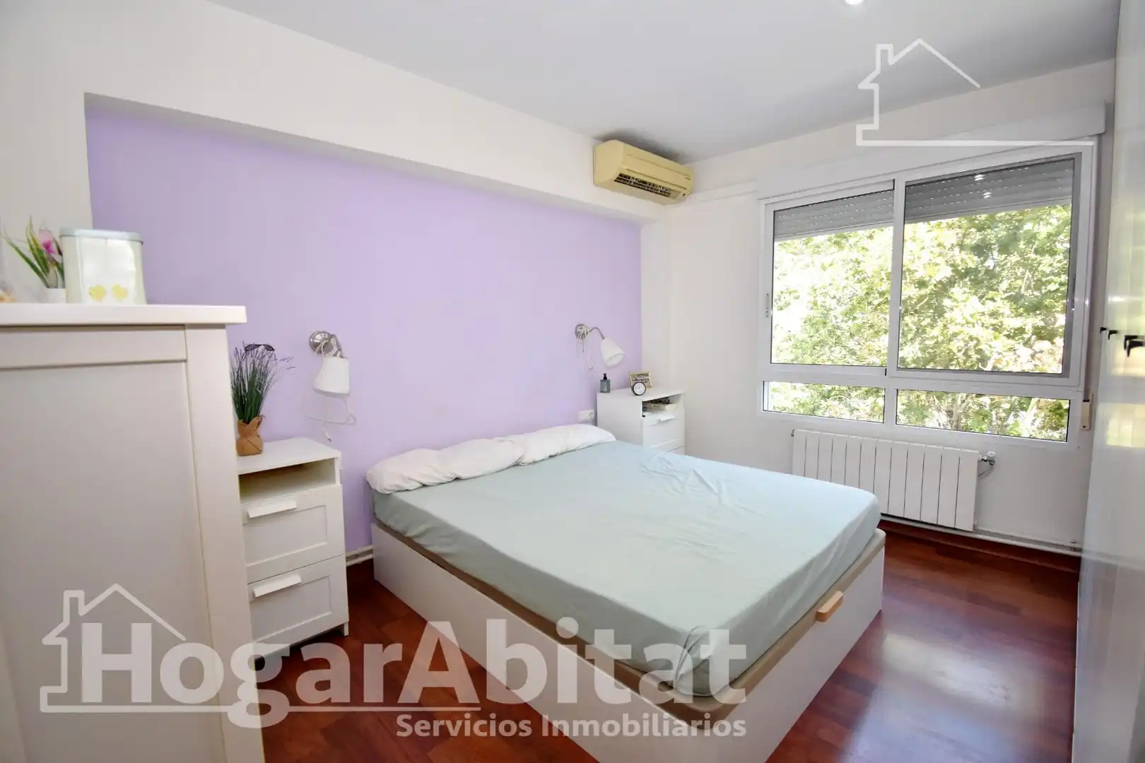 Bedroom of Flat for sale in Quart de Poblet  with Air Conditioner, Heating and Furnished