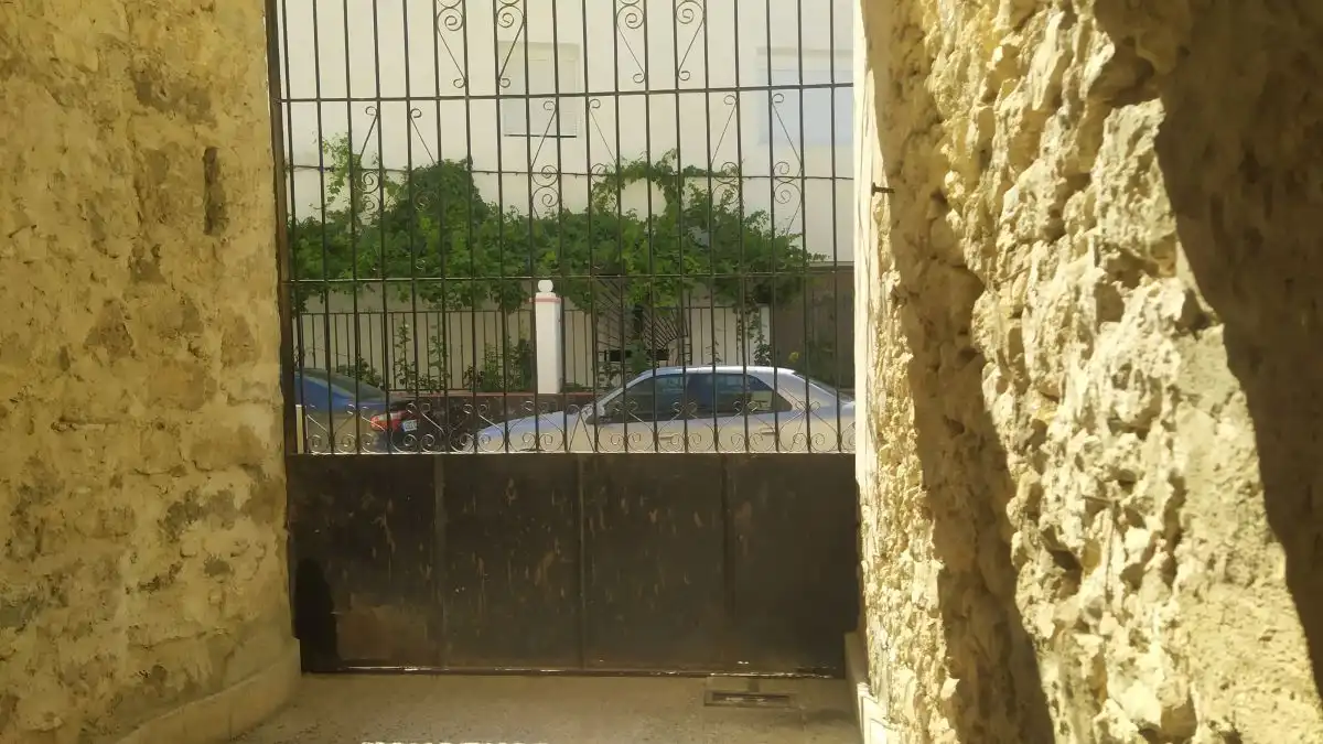 Exterior view of Houses for sale in Mahora  with Terrace and Storage room