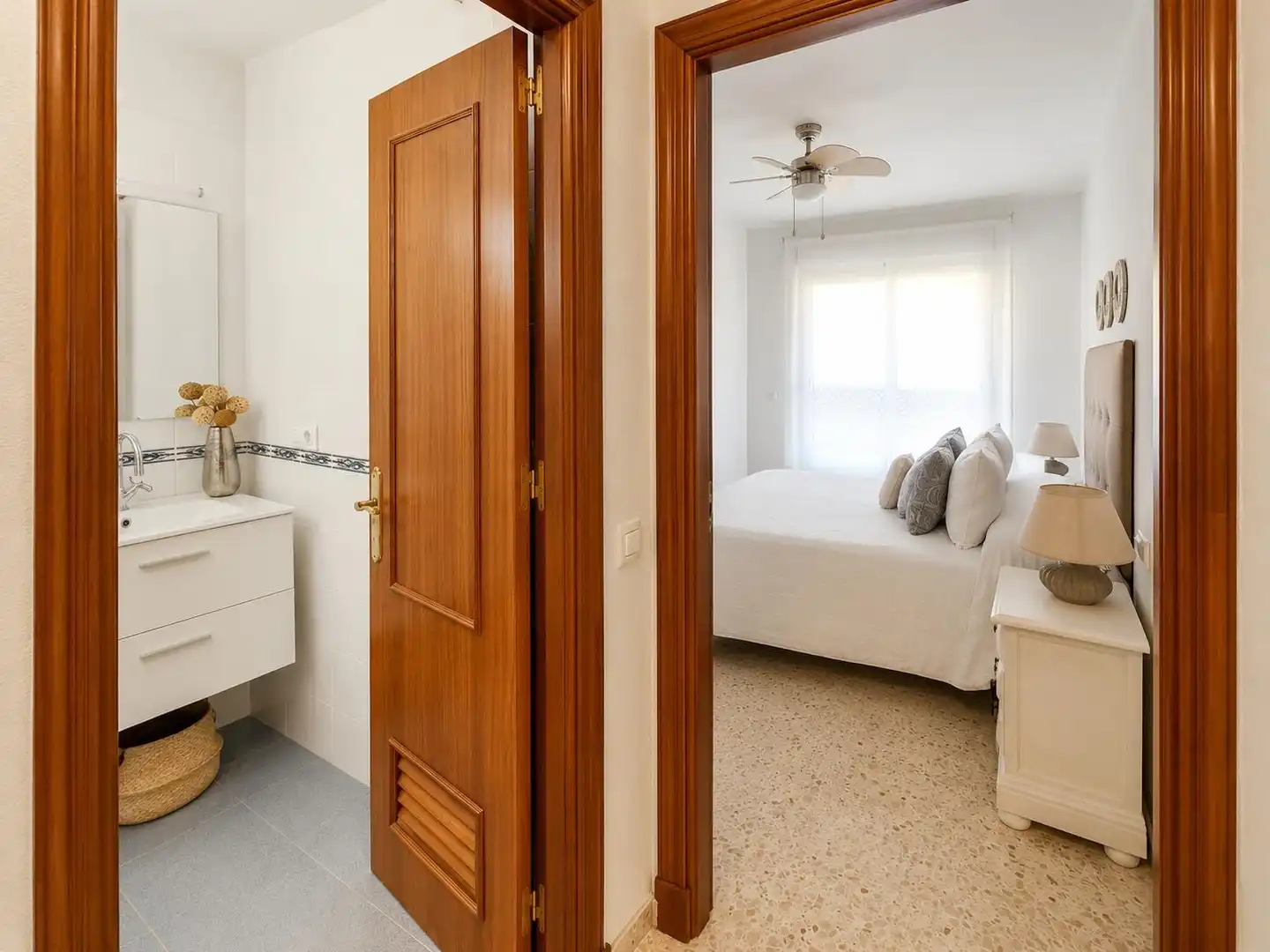 Habitación de Ático en venta en Chipiona con Aire acondicionado, Calefacción y Jardín privado