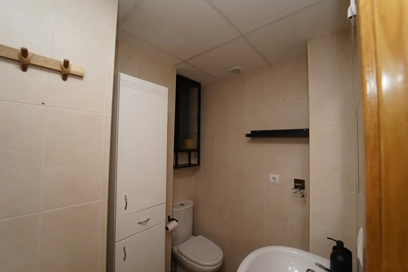Bathroom of Flat for rent in Monachil pueblo