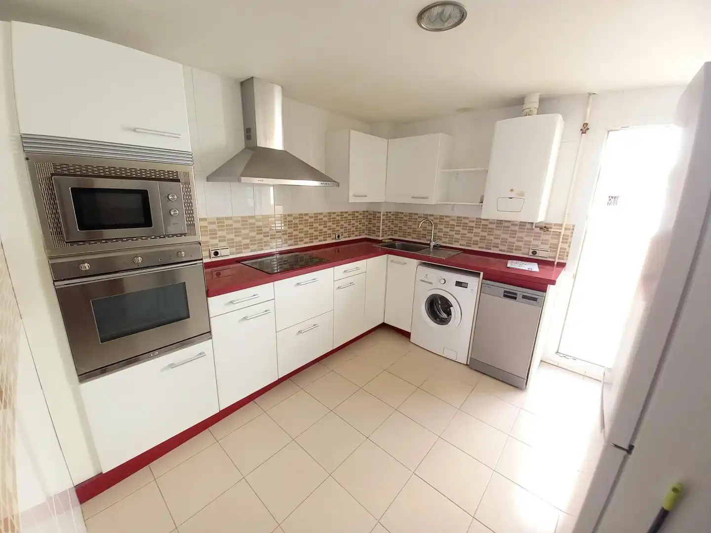 Kitchen of Flat for rent in Poniente-Sur