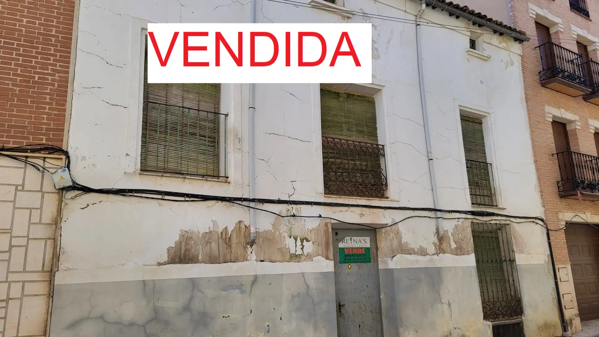 Vista exterior de Casa adosada en venta en Mondéjar