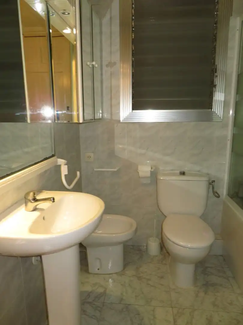 Flat with lift for sale in Calle TAMARIT, imagen 5