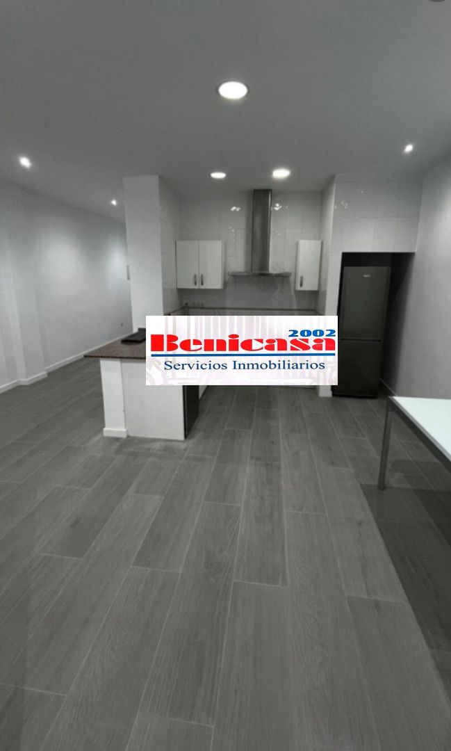 Kitchen of Single-family semi-detached to rent in  Valencia Capital  with Oven and Balcony