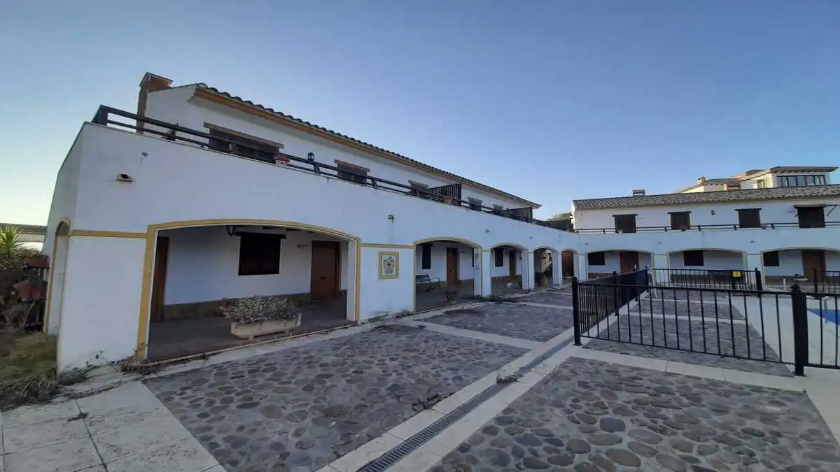 Vista exterior de Oficina en venta en Alcaudete