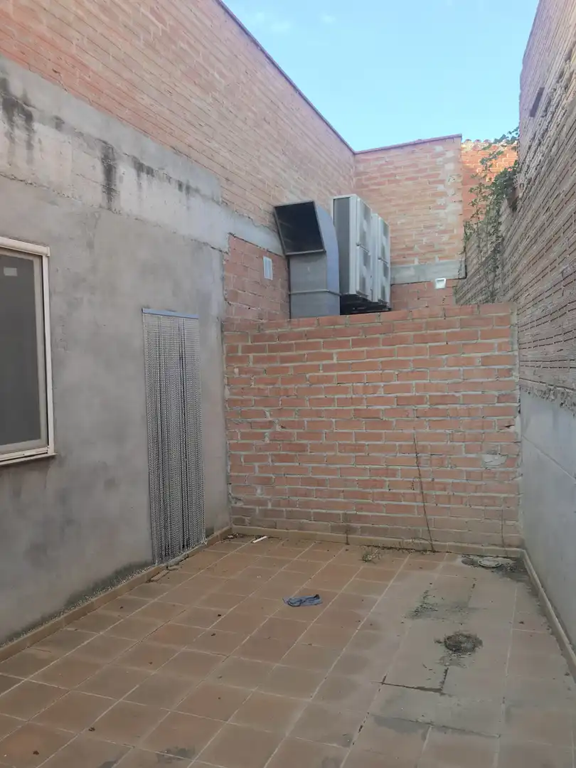 Local comercial en venda a Avinguda de la Sardana 1, imagen 14