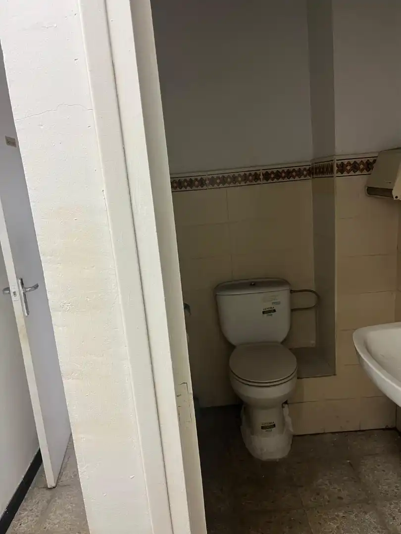 Local comercial en venta en Carrer Joan Salvat i Papasseit, imagen 7