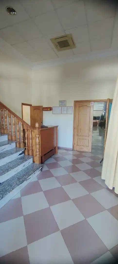 Gebäude zum Verkauf in Villanueva de la Reina mit Alarm