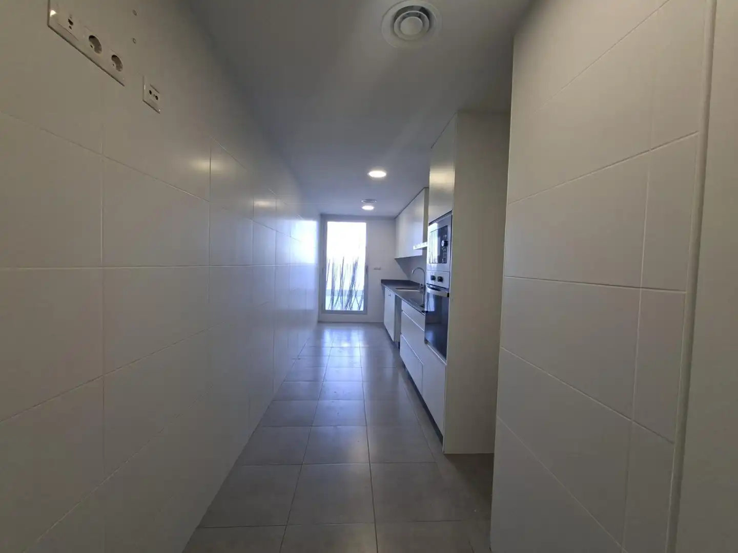 Cocina de Ático de alquiler en Aldaia con Aire acondicionado, Parquet y Terraza