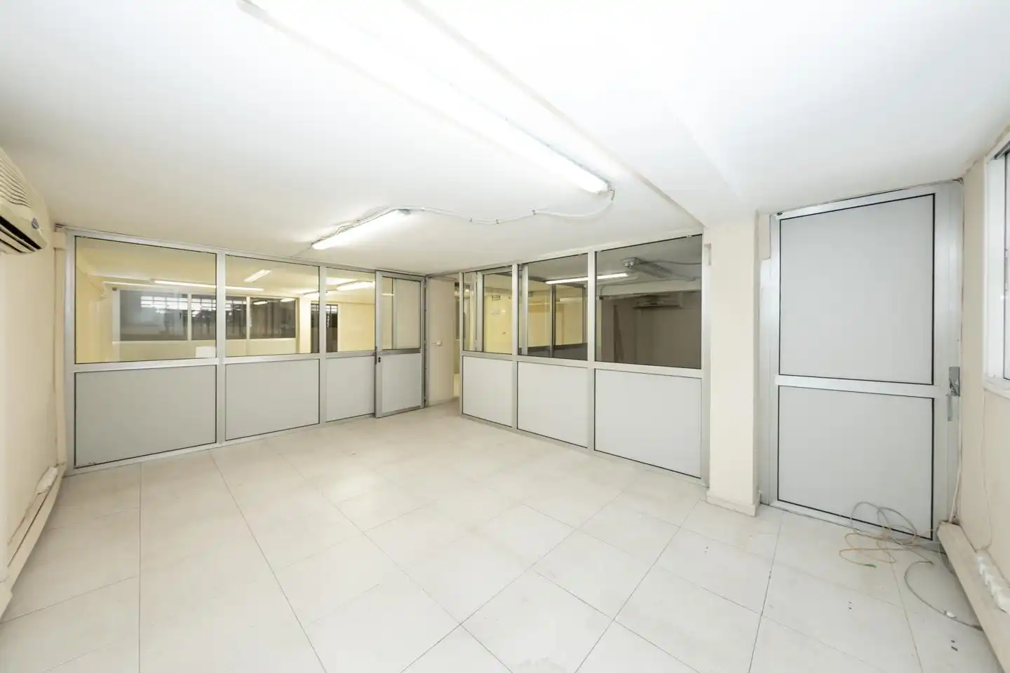 Local comercial en venta en Carrer de Castillejos, imagen 24