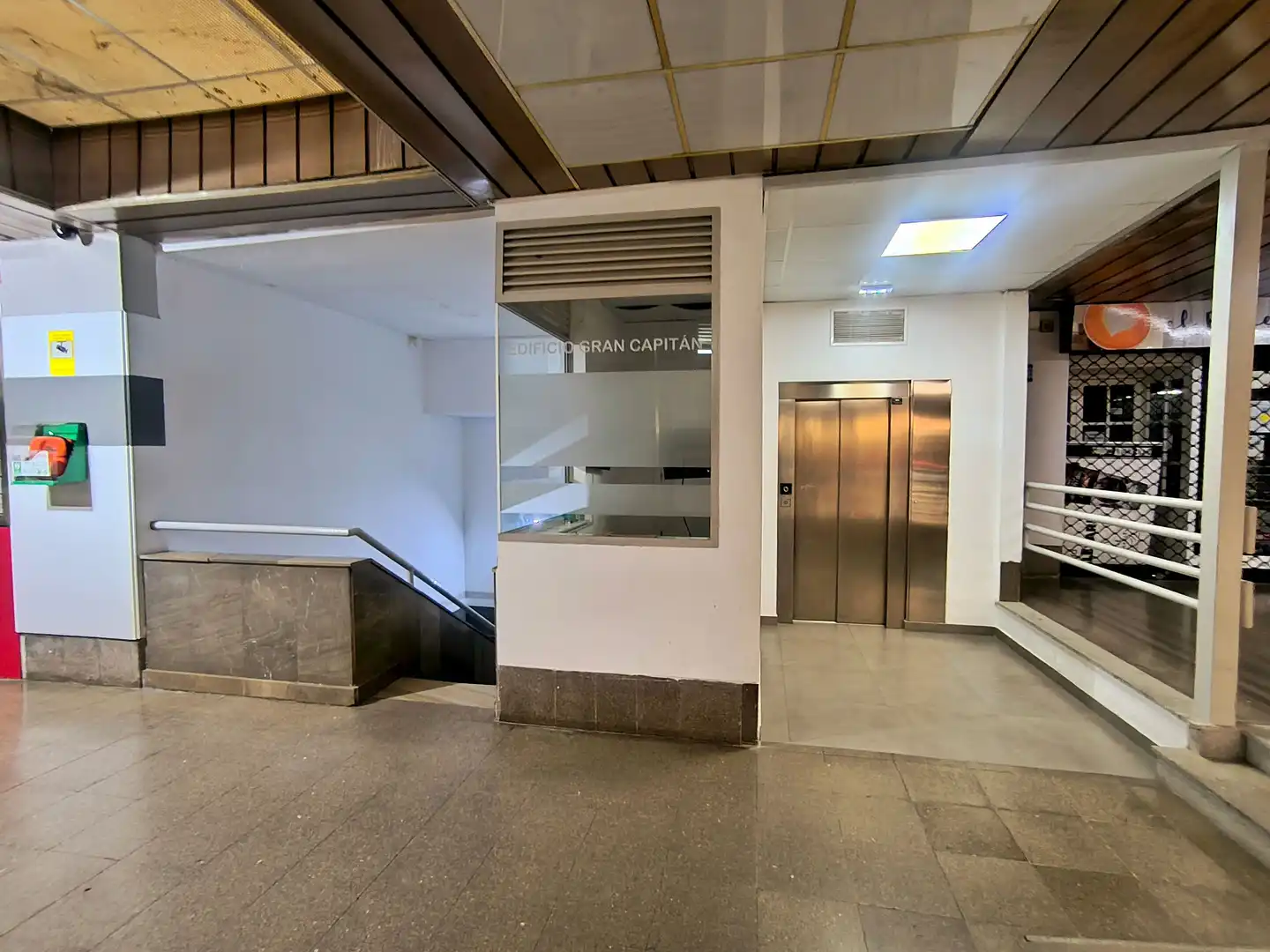 Parcheggio in vendita a Avenida Gran Capitán, imagen 8