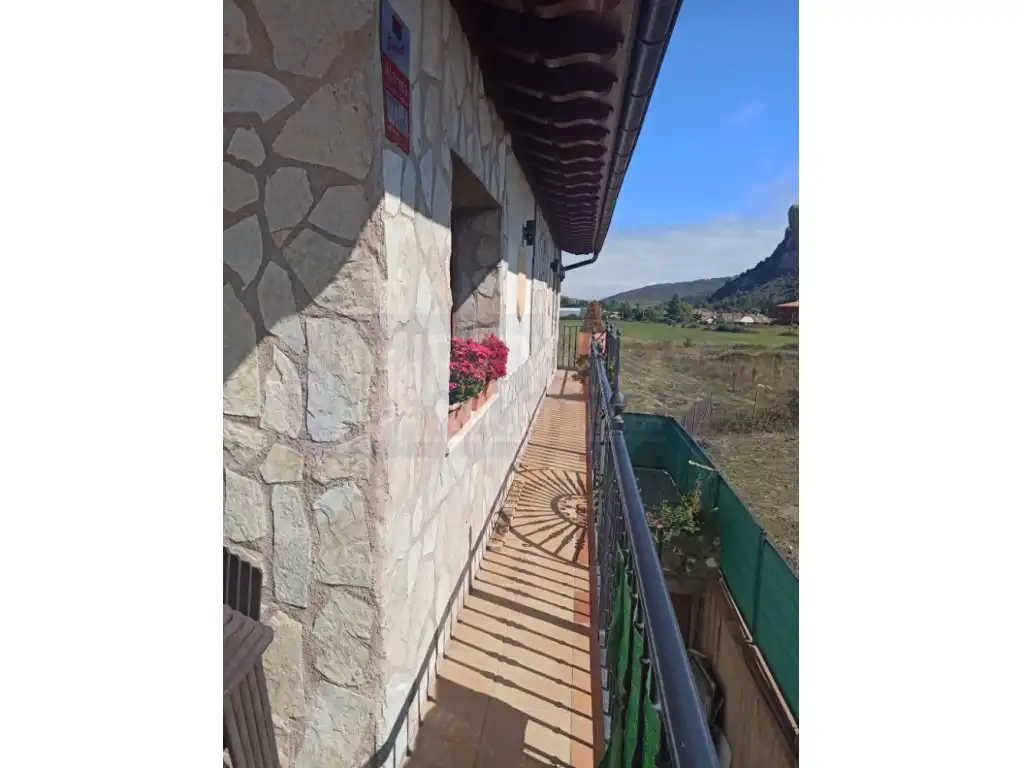Xalet amb jardí en venda a Ezcaray, imagen 2