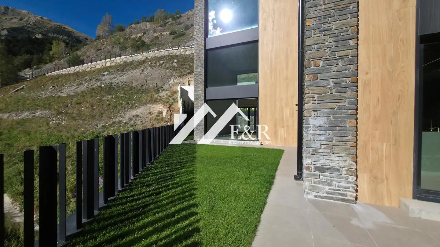 Casa con giardino in vendita a calle Major, imagen 10