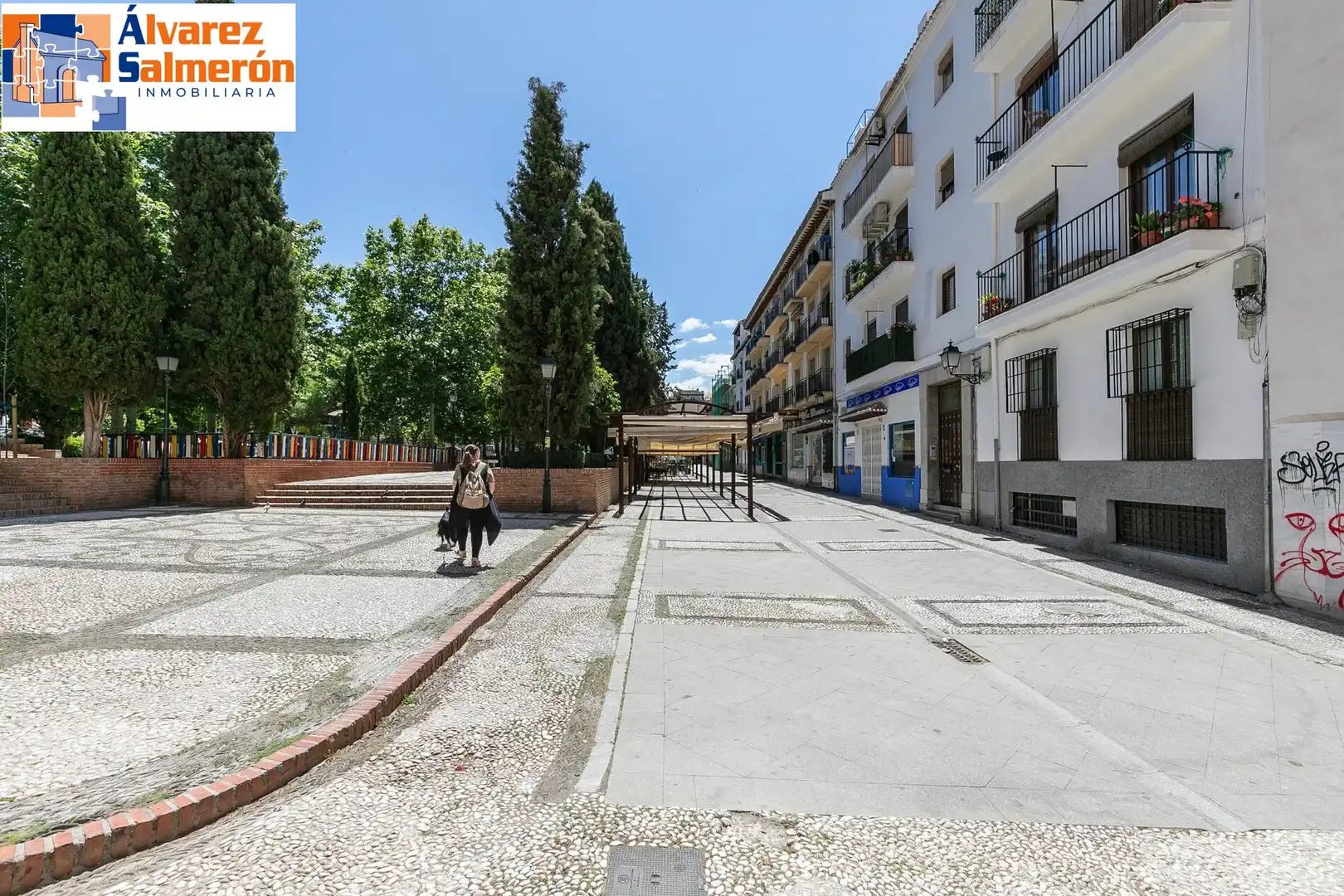 Vista exterior de Piso en venta en Granada con Aire acondicionado, Calefacción y Terraza