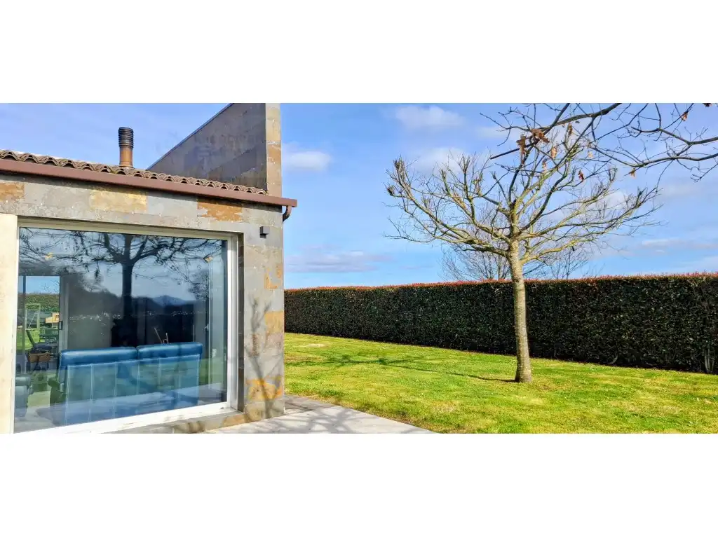 Garden of Houses for sale in Lalín