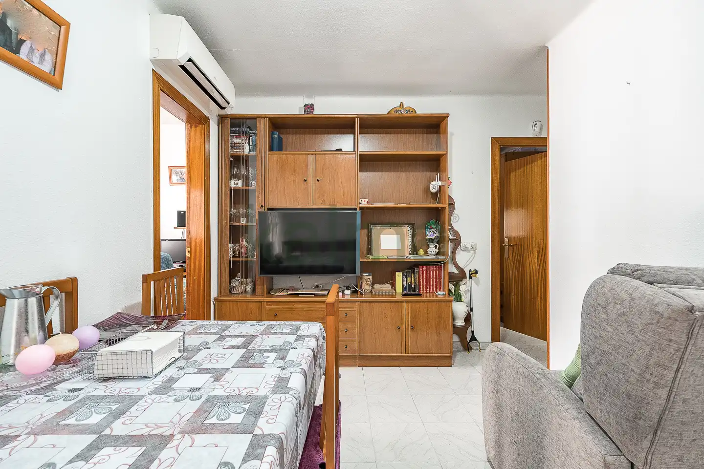 Sala d'estar de Pis en venda en Santa Coloma de Gramenet amb Aire condicionat, Calefacció i Balcó