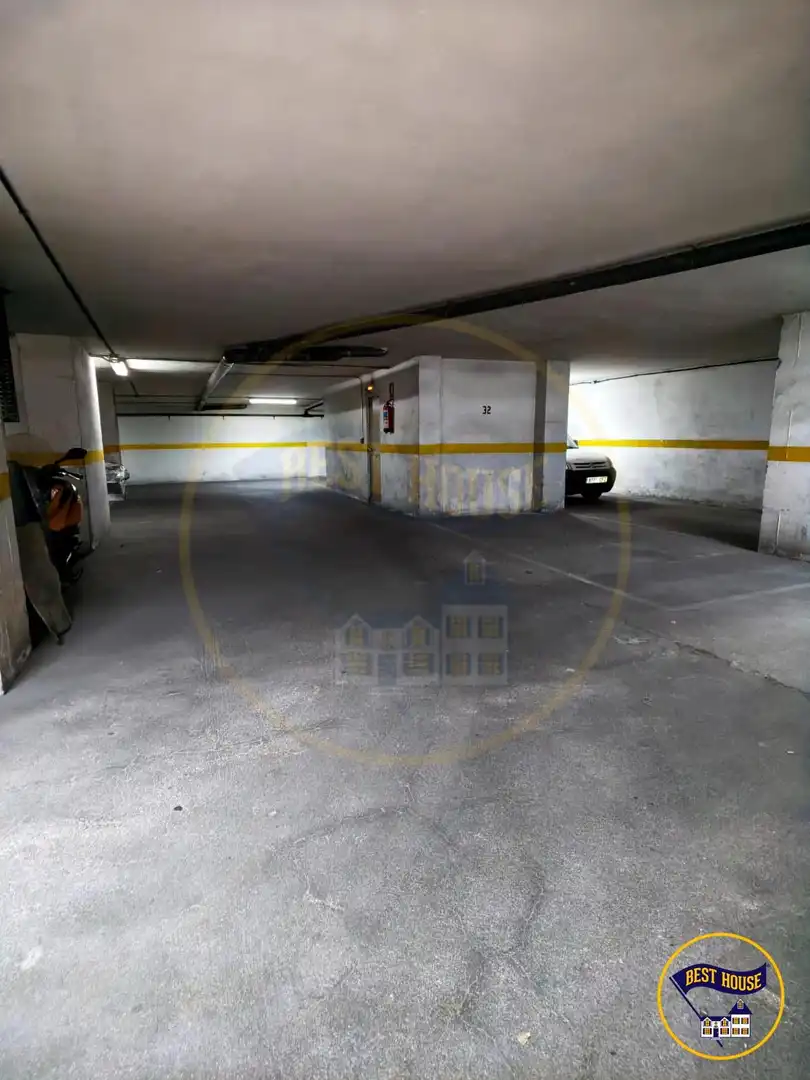 Parkplatz von Garage zum Verkauf in Cuenca