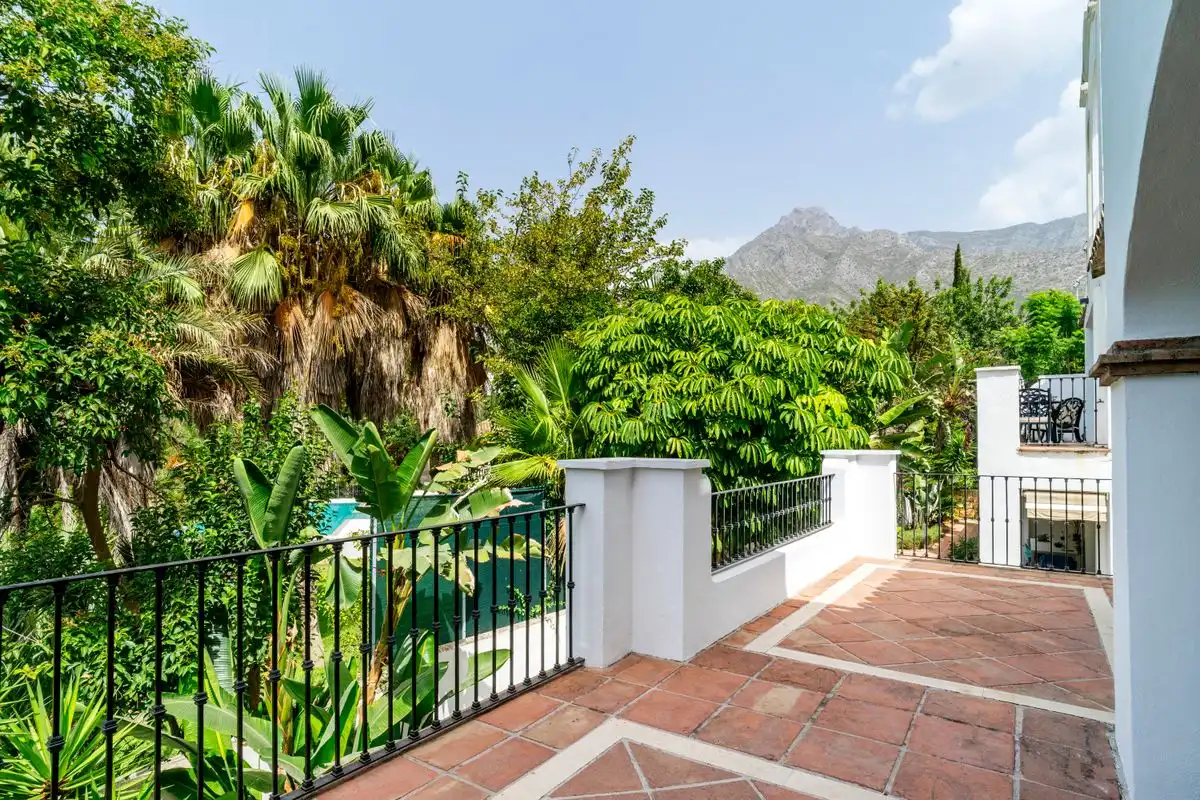 Terraza de Piso en venta en Marbella con Aire acondicionado, Calefacción y Jardín privado
