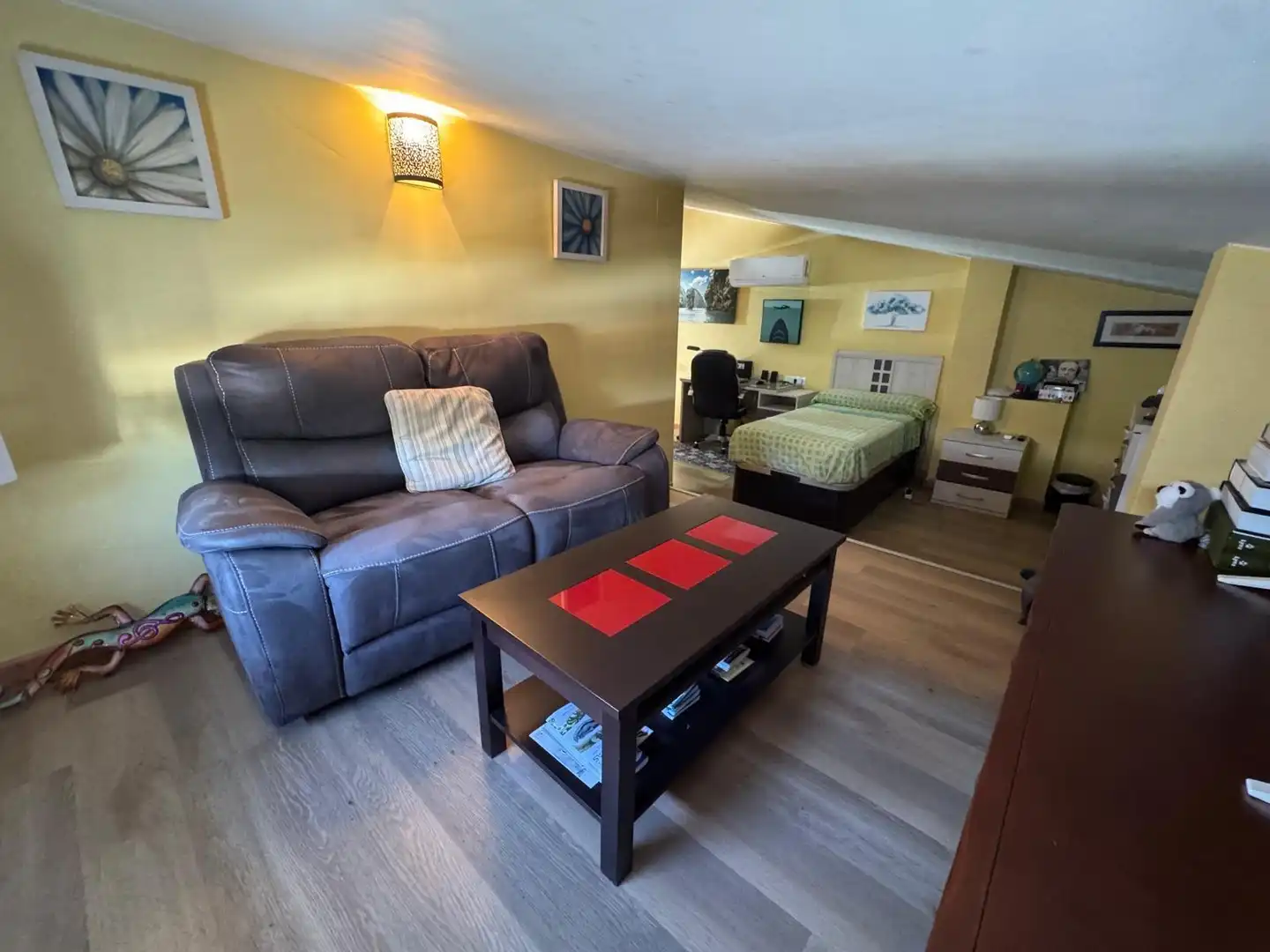 Sala d'estar de Casa adosada en venda en Punta Umbría, Huelva