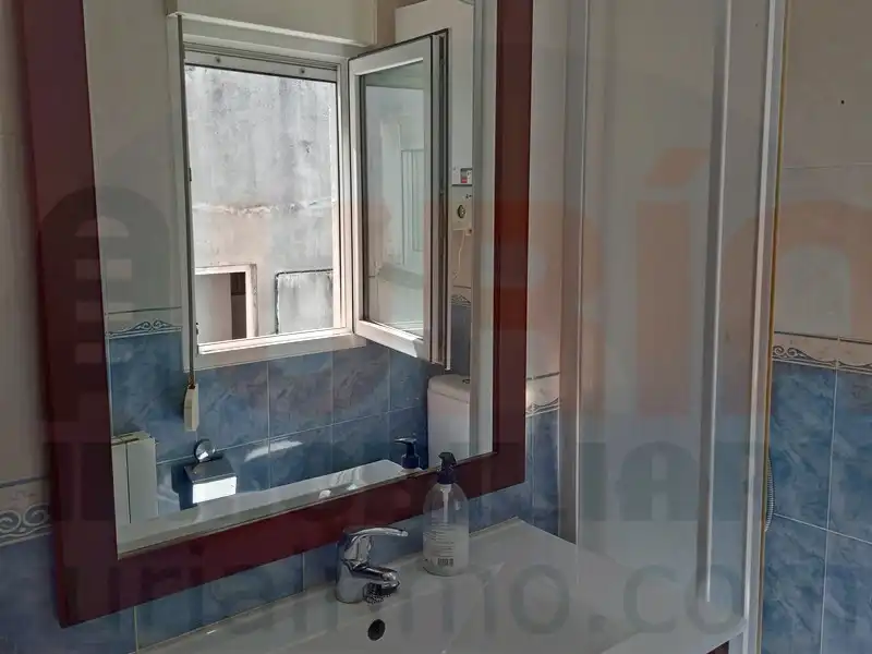 Bathroom of Attic for rent in Oviedo   with Heating, Terrace and Furnished
