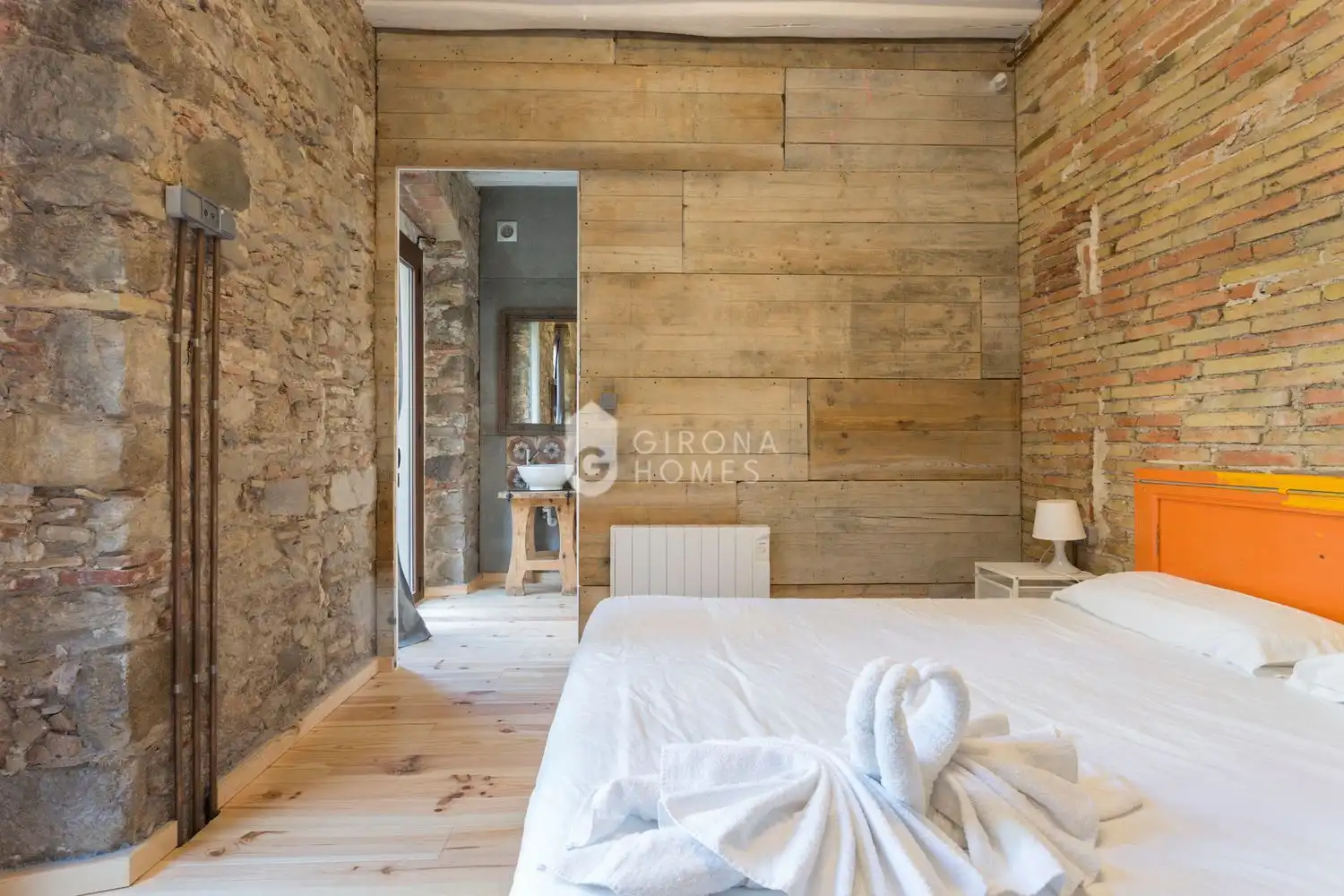 Bedroom of Apartments for sale in Girona  with Heating, Private garden and Terrace