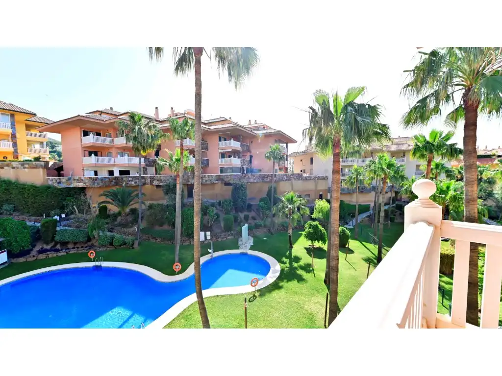 Apartament en venda a Calle Granado Del Higueron, El Higuerón