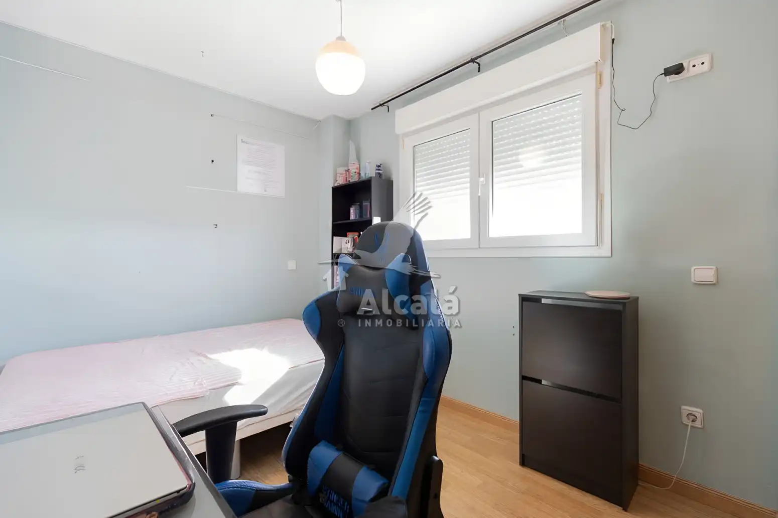 Habitación de Casa o chalet en venta en Los Santos de la Humosa con Calefacción y Trastero