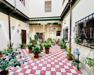 Exterior view of Flat for sale in  Toledo Capital  with Air Conditioner and Heating