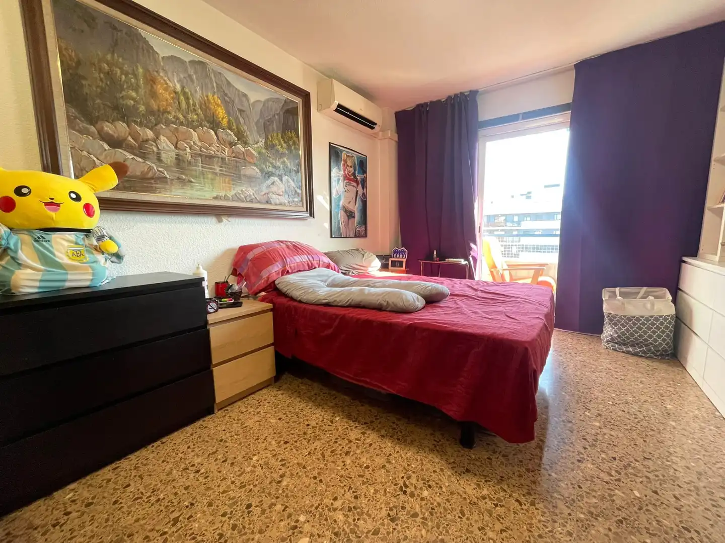 Bedroom of Flat for sale in Valencia  with Furnished and Balcony