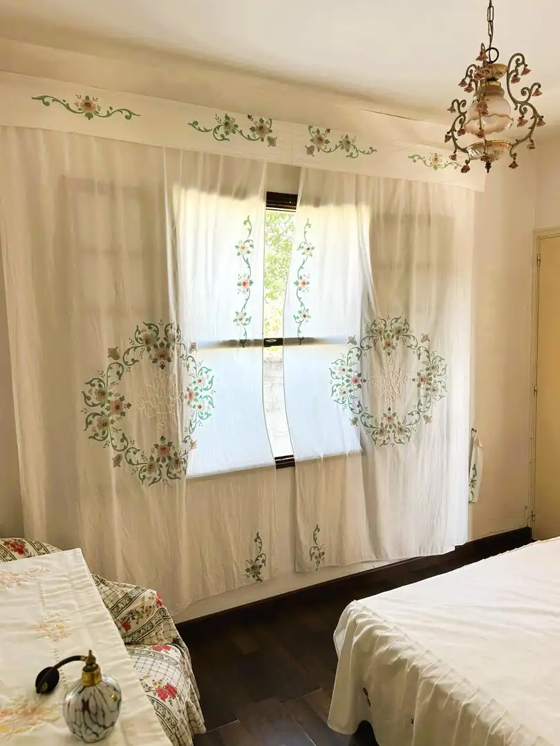 Dormitori de Finca rústica en venda en Estepona amb Jardí privat, Terrassa i Piscina