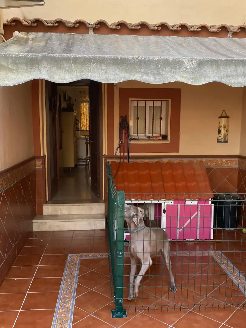 Casa adosada en venta en Castilleja de Guzmán con Aire acondicionado, Terraza y Piscina