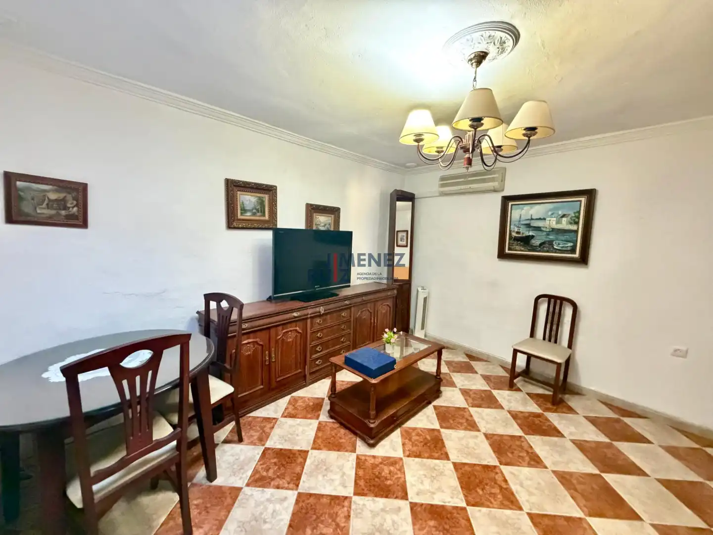 Living room of Houses for sale in El Juncal - Vallealto