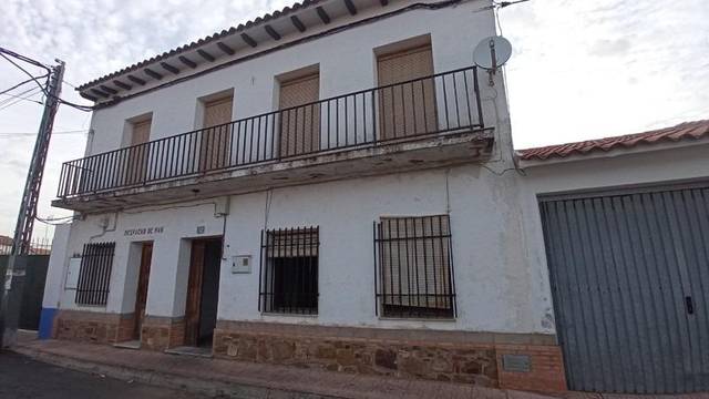 Casa-chalet en Venta en El Robledo