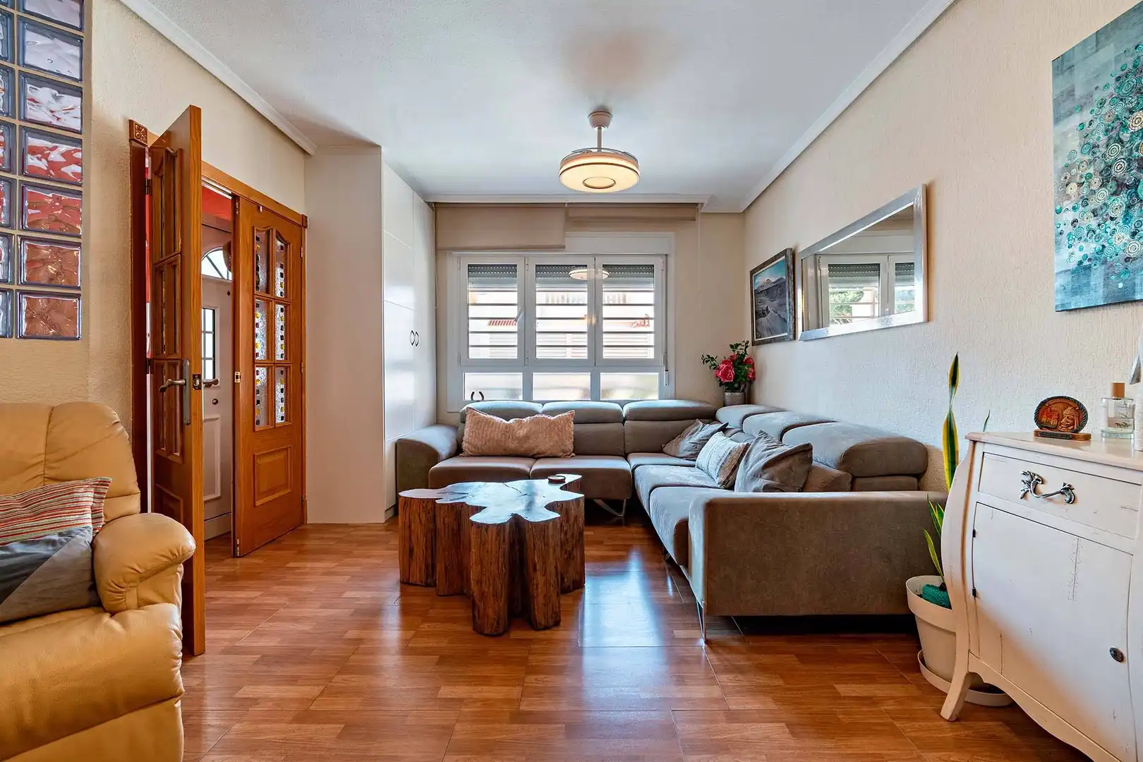 Sala de estar de Casa o chalet en venta en Roquetas de Mar con Aire acondicionado, Trastero y Alarma