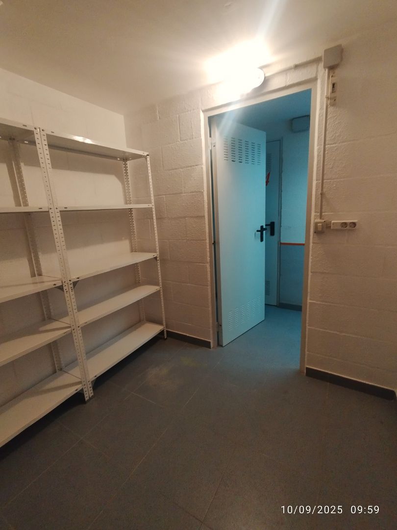 Box room to rent in Gijón 